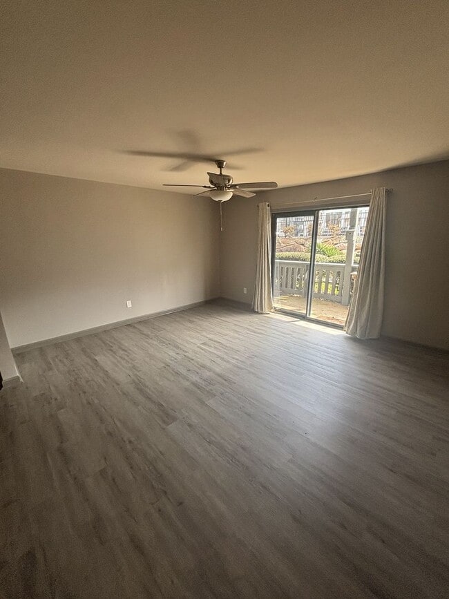 Building Photo - 2 Bed 2 Bath zoned for Homewood City schools