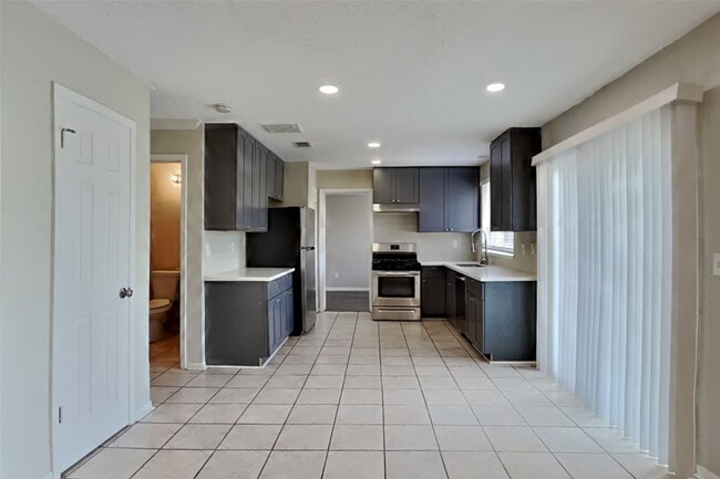 Building Photo - 13330 Bridgewalk Ln