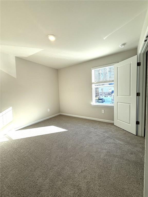 Building Photo - 287 Sequoia Ln