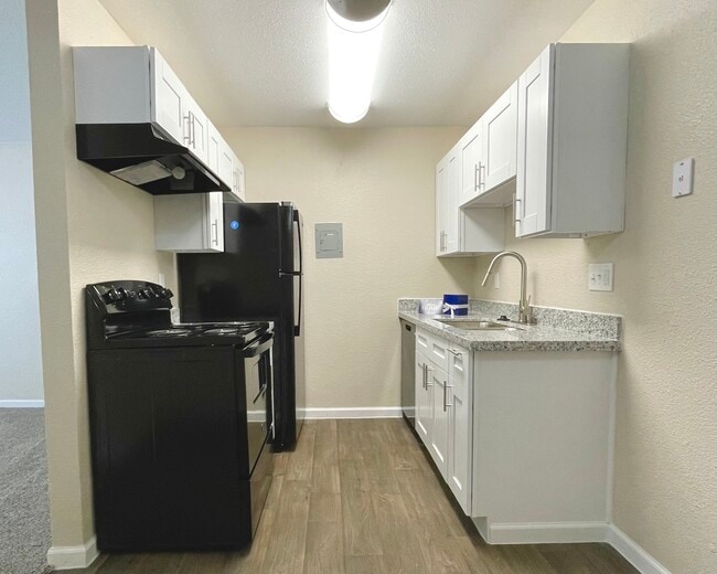 Kitchen - Village Square Apartments
