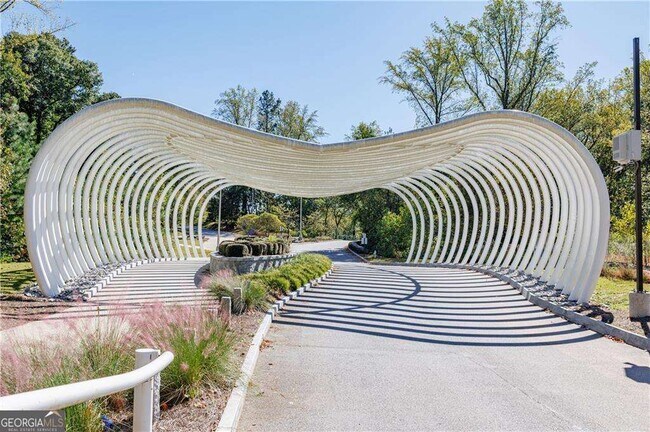 Building Photo - 1032 Robert Smalls Wy