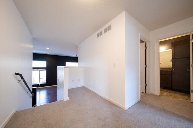 Building Photo - 13369 Bronze Pkwy