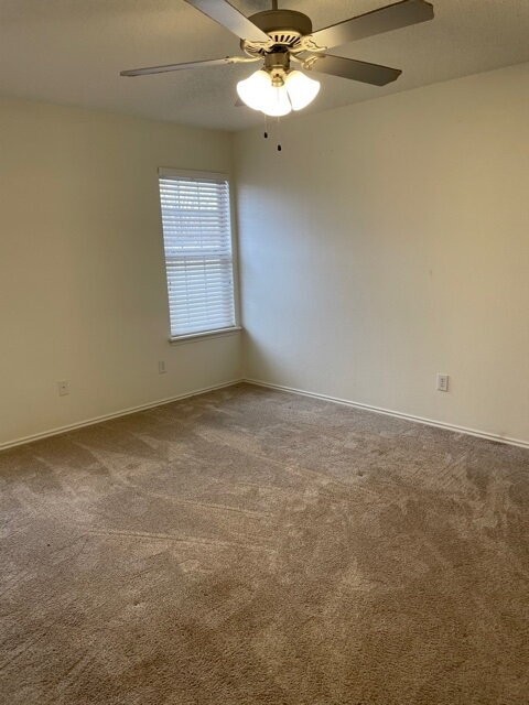 Building Photo - "Charming 3-Bedroom Lubbock Home with Cozy...