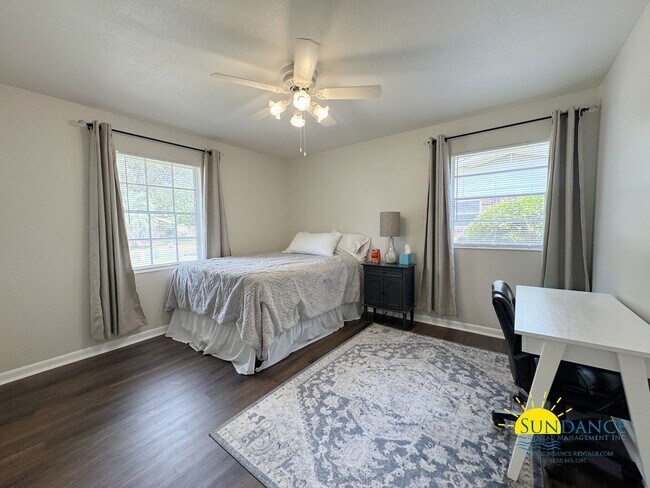 Building Photo - Updated 3-Bedroom Home in Fort Walton Beach!