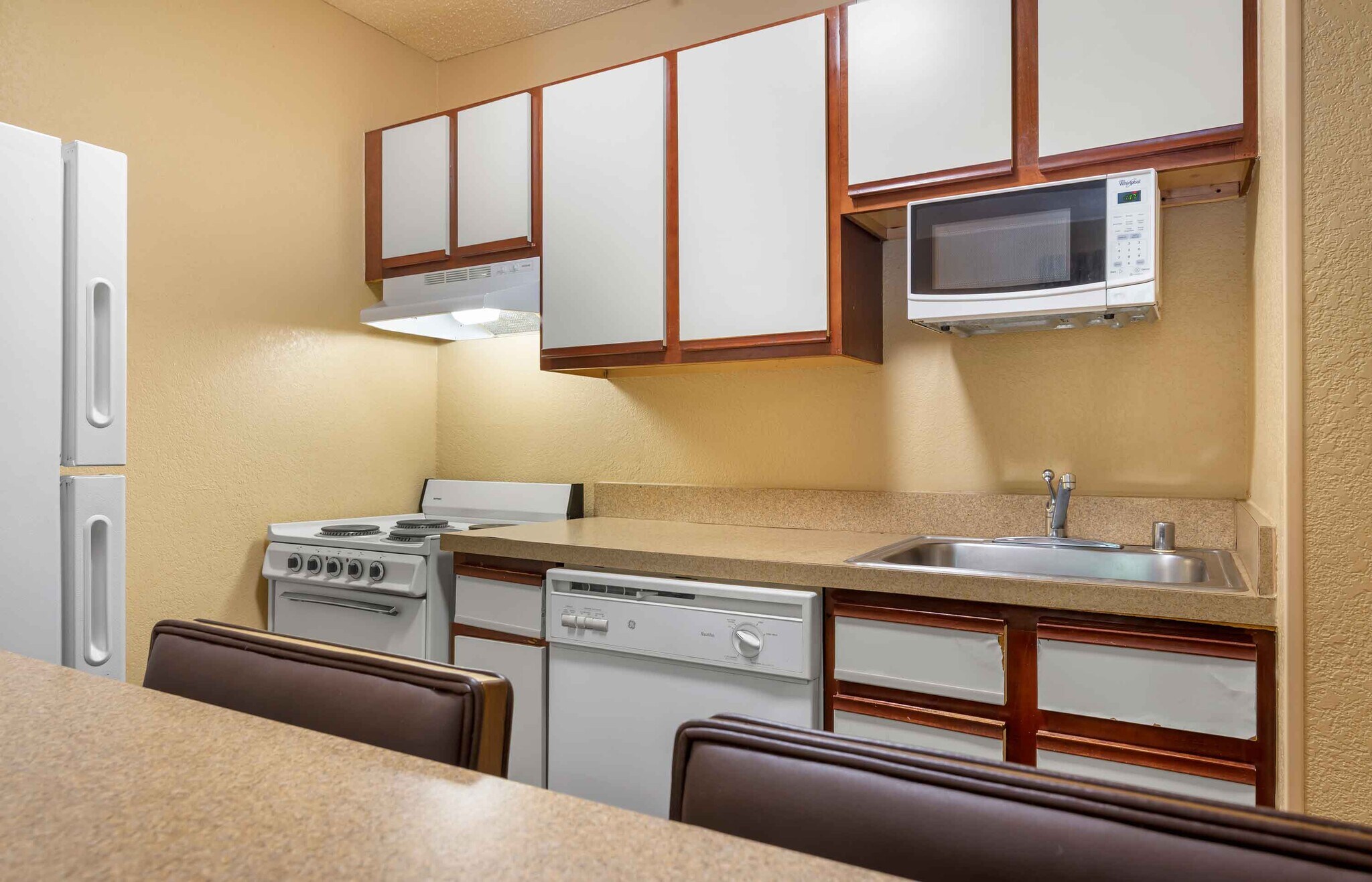 Building Photo - Furnished Studio-Atlanta - Alpharetta - No...
