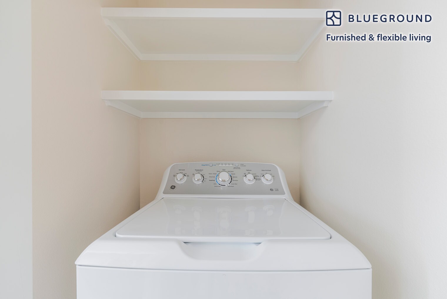 Building Photo - 1501 W Howard Ln