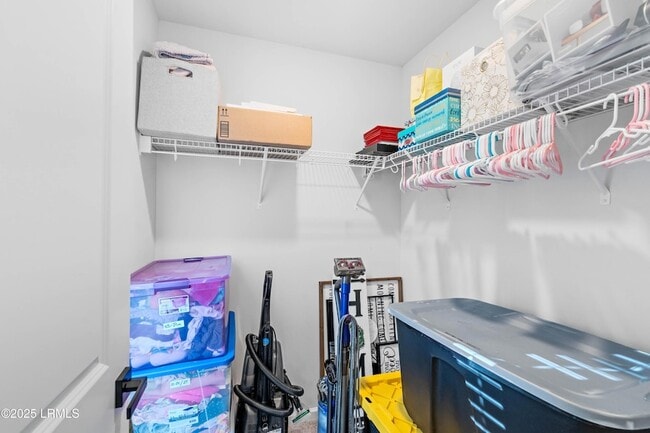 Building Photo - 95 Chestnut St