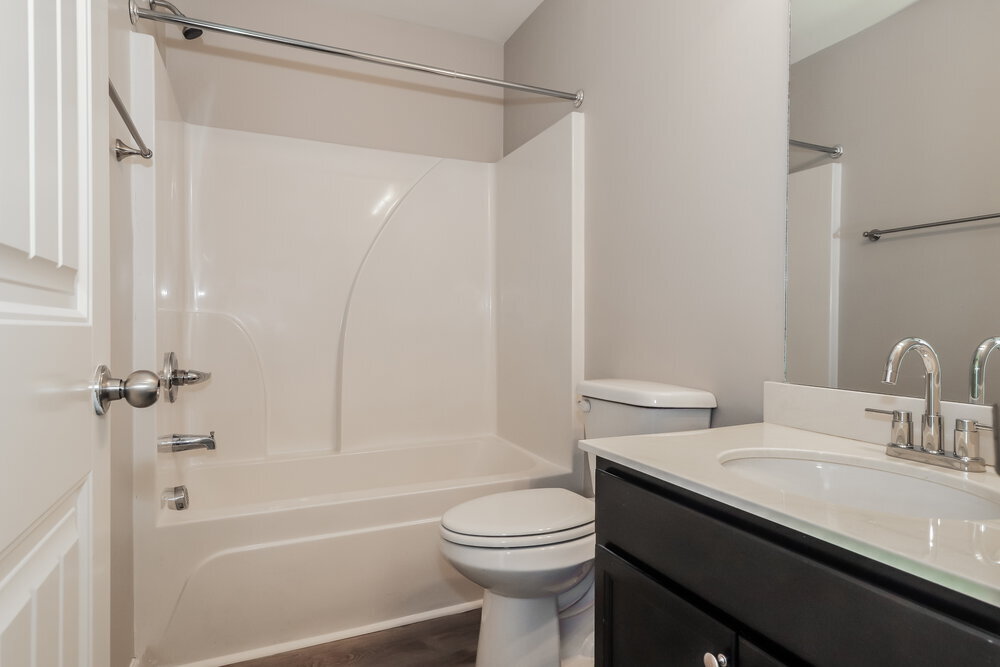 Building Photo - 35 Mercer Ln