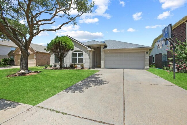 Building Photo - 3314 Foursome Ln