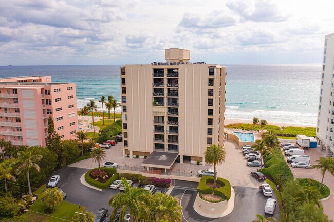 Building Photo - 3009 S Ocean Blvd
