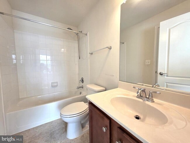 Building Photo - 12855 Clarksburg Square Rd