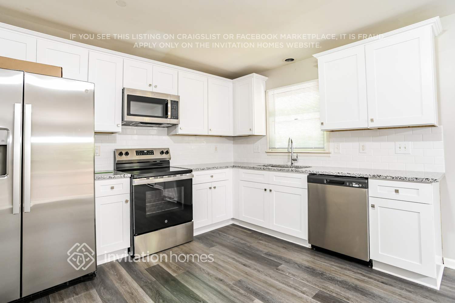 Building Photo - 8100 Sidras Ct