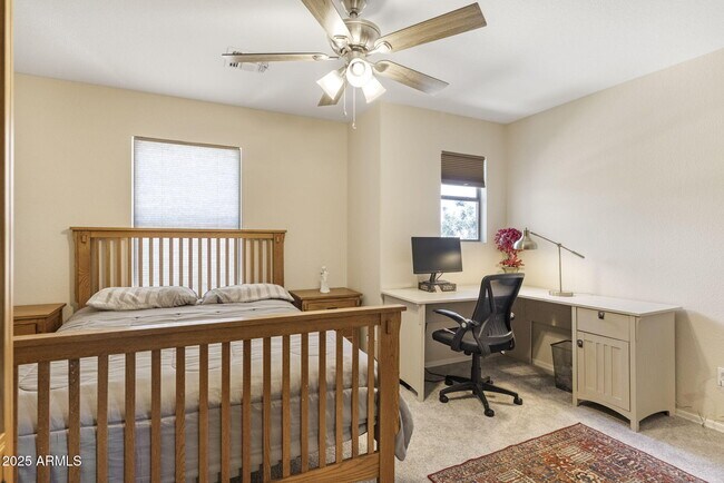 Building Photo - 9025 S 6th St