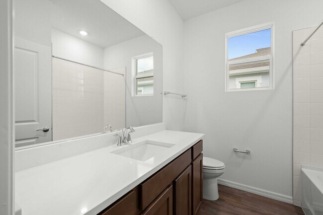 Building Photo - Towns at Woodsdale Villa! -3/2/2 in Wesley...