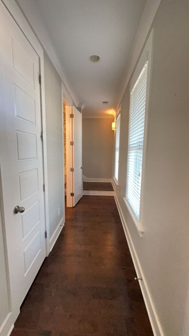 Building Photo - Beautiful Home in Summers Corner