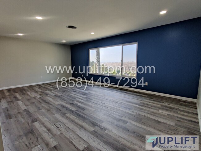 Building Photo - 3BR/2BA RENOVATED HOME w/ BEAUTIFUL VIEW, ...