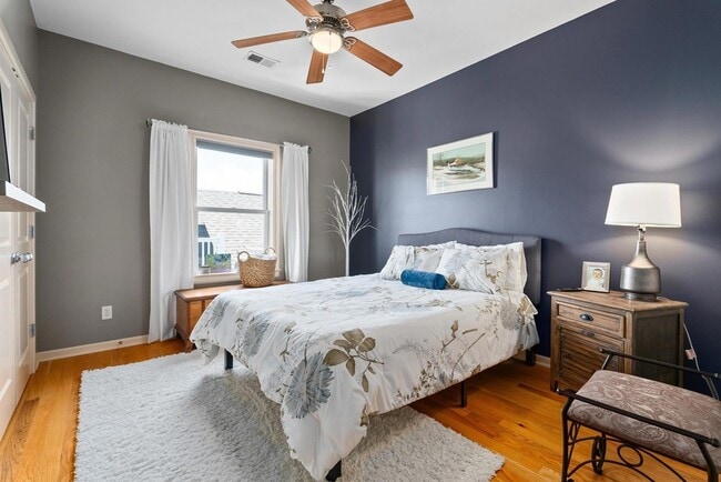 Building Photo - 3369 Preston Shore Dr