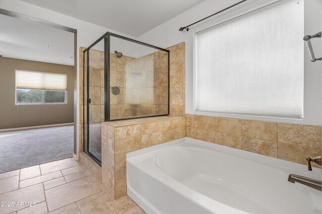 Building Photo - 29553 N 69th Ave