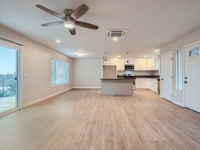 Building Photo - Newer 3 Bedroom House & 2 Bedroom Granny Flat Close to SDSU!!!  $1000 Off 1st Month's Rent!!