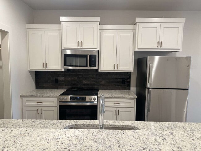 Building Photo - Brand new townhomes in Frenship ISD!