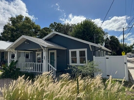 Building Photo - 212 W North Bay St