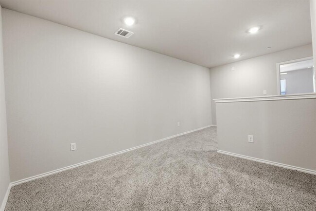 Building Photo - 12809 Village Spun Plz