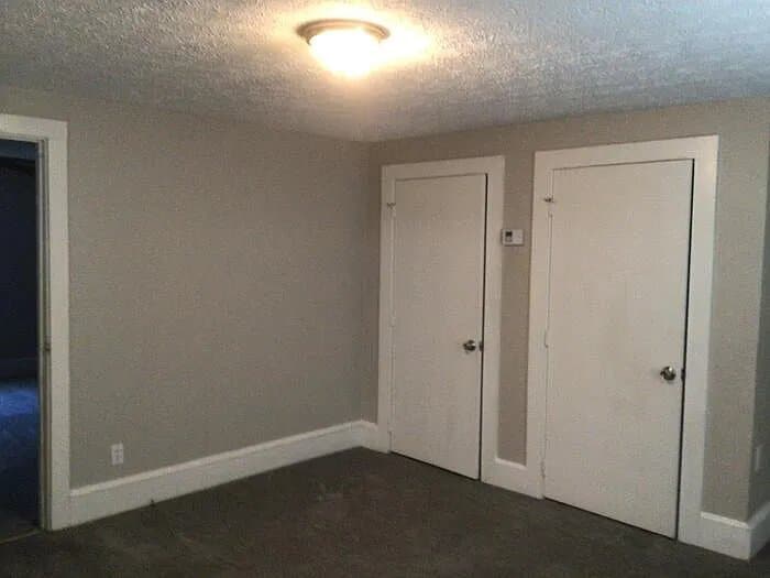 Building Photo - 9 Hemlock Dr