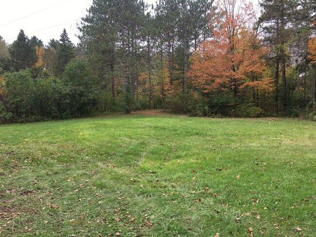 Building Photo - Recently Renovated 3-bedroom Home near Monk Botanical Gardens