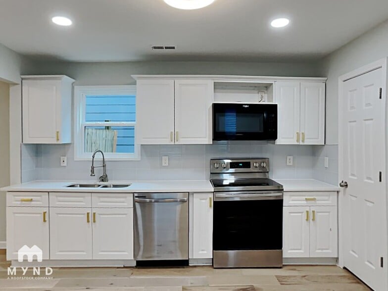 Building Photo - 480 Rockwell St SW