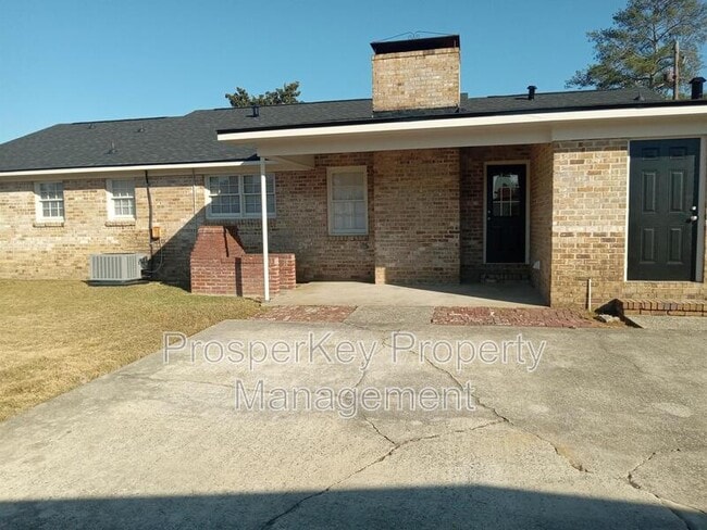 Building Photo - 137 Sycamore Ct