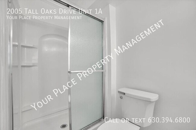 Building Photo - 2005 Tall Oaks Dr