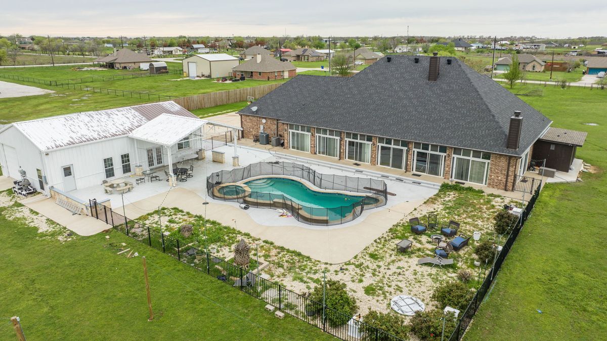 Building Photo - 1192 Seaborn Rd