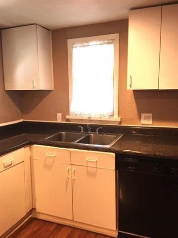 Building Photo - 4410 Bonham St