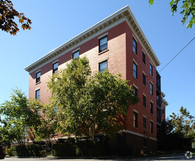 1141 Delaware Ave 1141 Delaware Ave Buffalo NY 14209 Apartment Finder