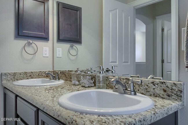 Building Photo - 7317 Autumn Sage Dr