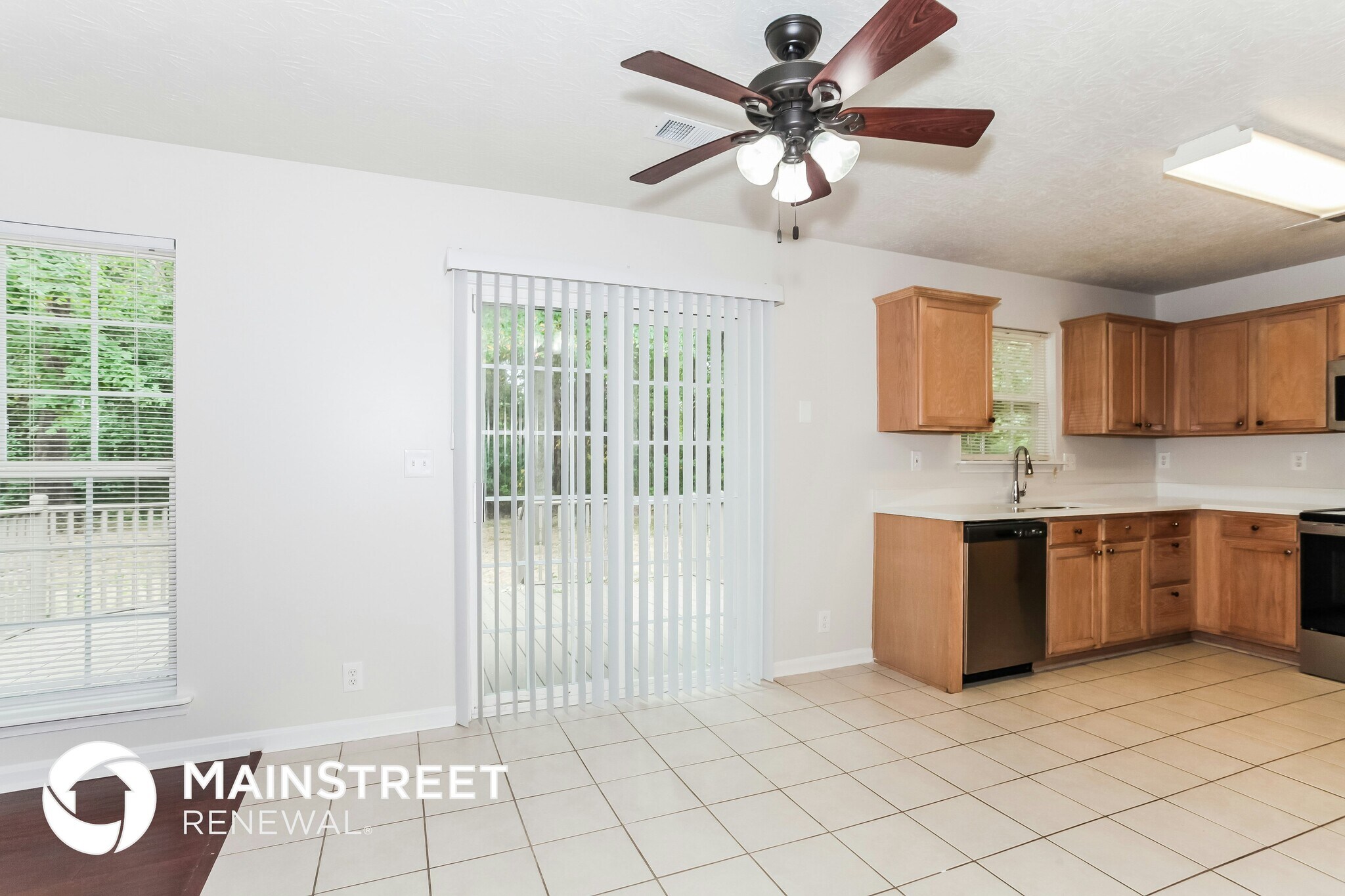 Building Photo - 10503 Irvin Pines Dr