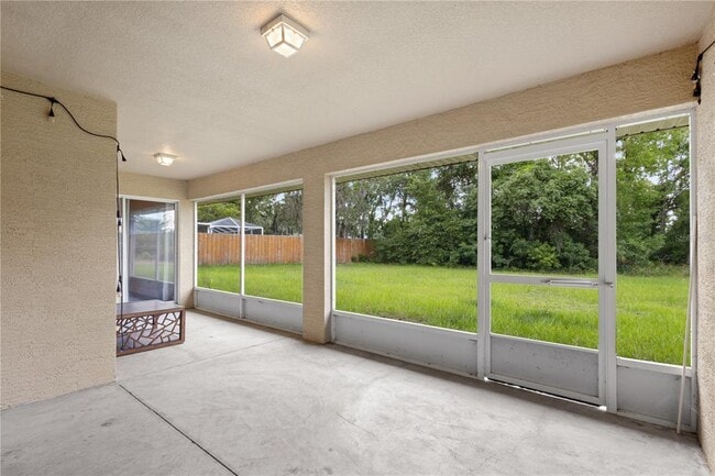Building Photo - 5320 SW 115th Loop