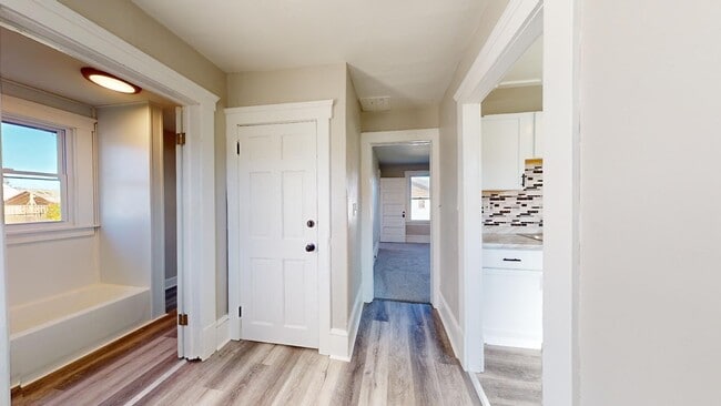 Building Photo - 7408 Dudley Ave