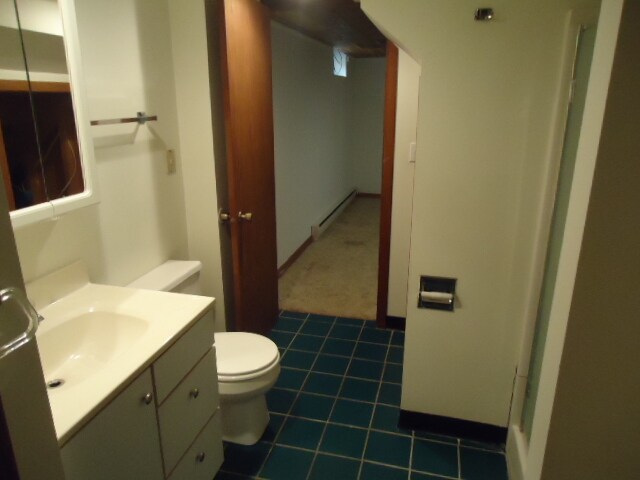 Building Photo - 506 12th Ave S