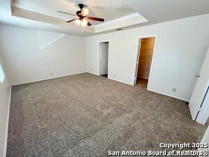 Building Photo - 1507 Creek Knoll