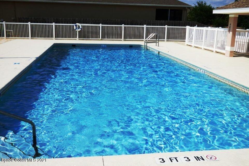 Community Pool - 4021 Masira Ct