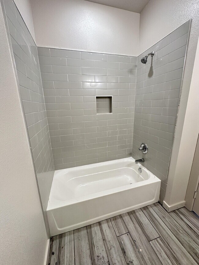 Building Photo - 7043 40th St