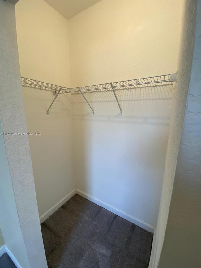 Building Photo - 18220 SW 148th Rd