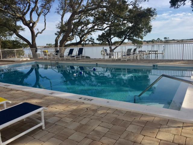 Building Photo - 209 W Miracle Strip Pkwy