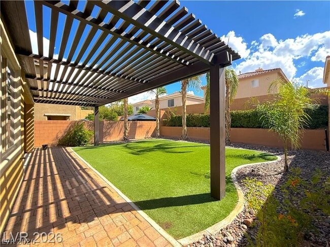 Building Photo - 10139 White Mulberry Dr