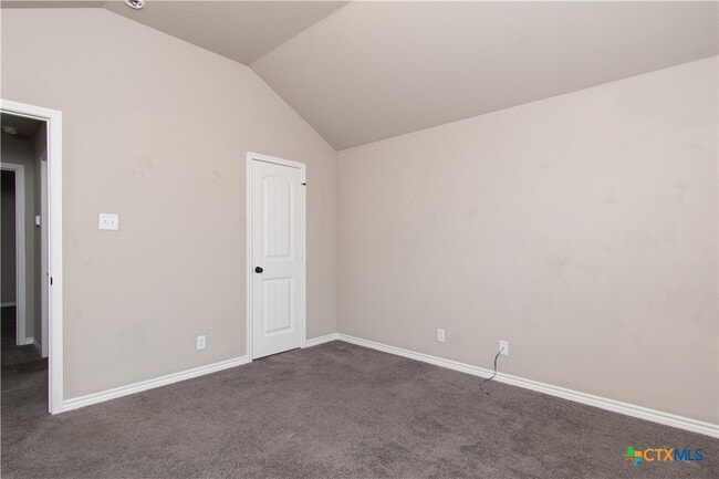 Building Photo - 6703 Keechi Valley Dr