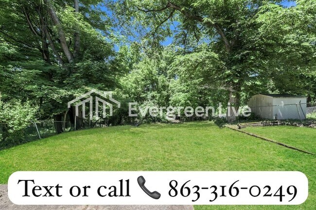 Building Photo - 522 Guylyn Dr
