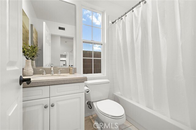 Building Photo - 63 Tuberose St