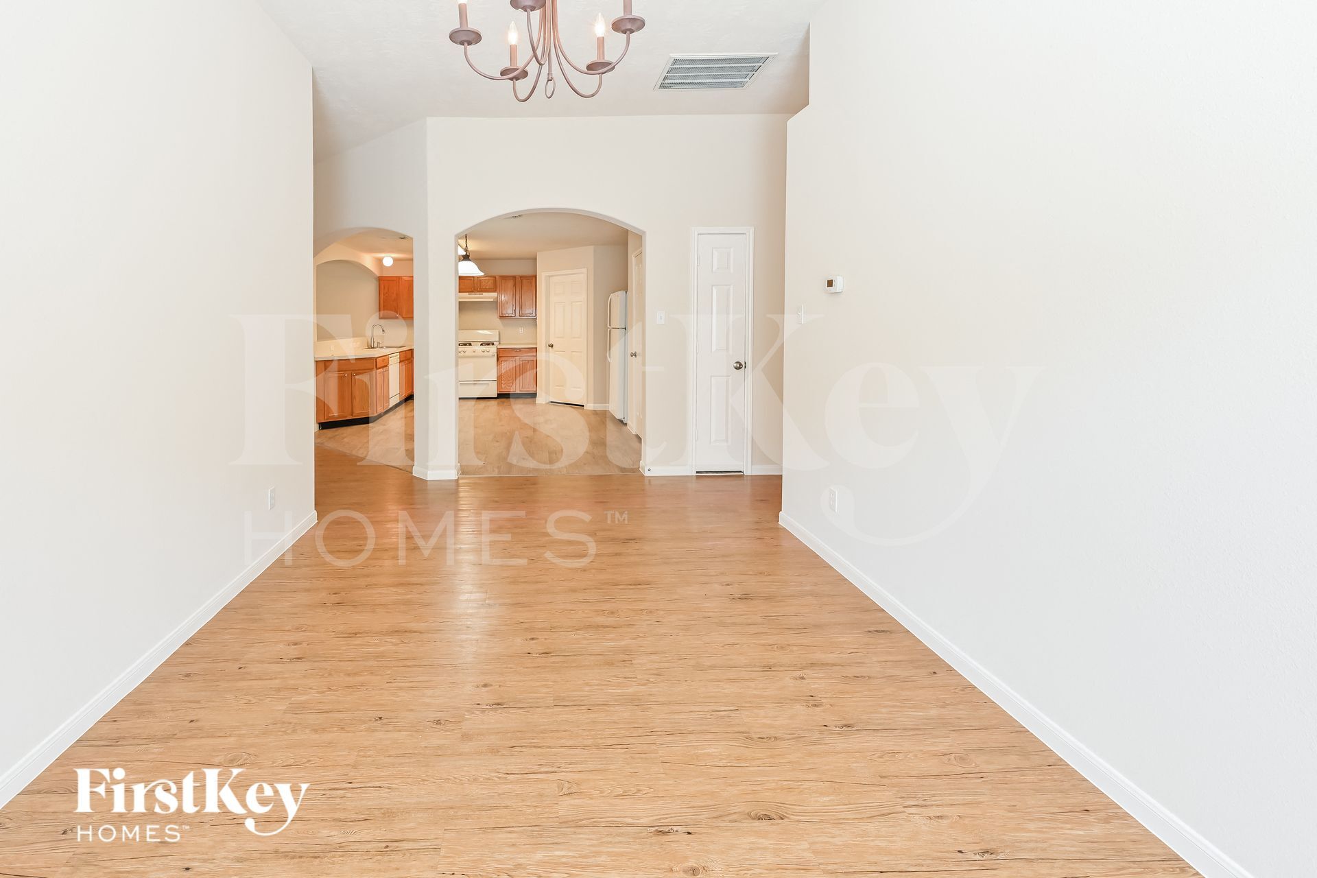 Building Photo - 2506 Fox Water Dr