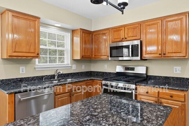 Building Photo - 9140 Worthington Dr